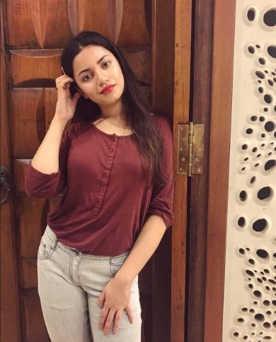 high profile Call Girls in Varanasi