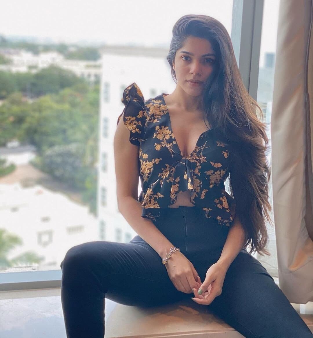 Preeti, 28